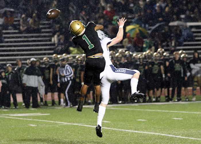 a Jesuit Lake Oswego football Oregon November 3 2023 Dan Brood 22